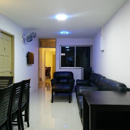 קואלה טרנגאנו Js&K Homestay מראה חיצוני תמונה